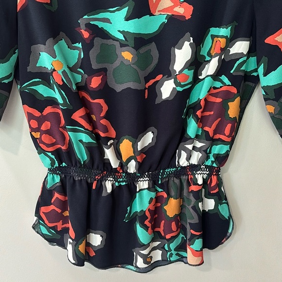 Wilfred Aritzia Floral Peplum Blouse, Size XXS - Picture 4 of 7